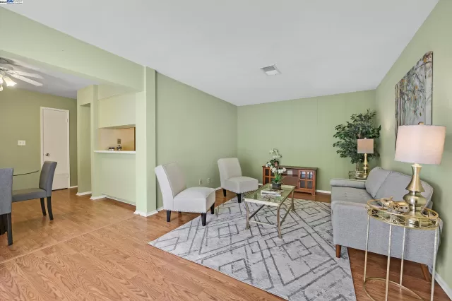 MLS: 41066822 Condo For Sale