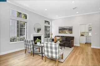 Photo #6: 41066934 Listing