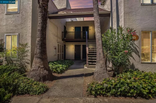 MLS: 41066956 Condo For Sale