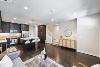 Photo #4: 41066995 Listing