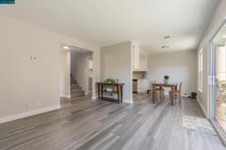 Photo #5: 41067064 Listing
