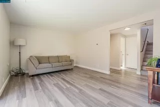 Photo #6: 41067064 Listing