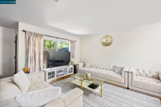 Photo #2: 41067190 Listing