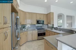 Photo #4: 41067229 Listing