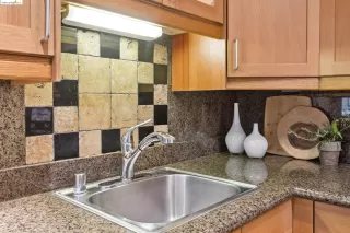 Photo #6: 41067247 Listing