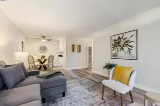 Photo #3: 41067264 Listing