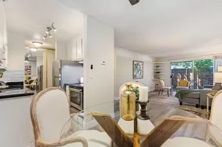 Photo #5: 41067264 Listing