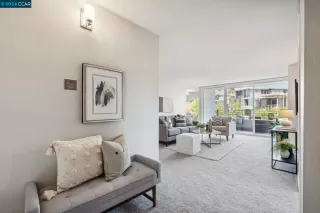 Photo #3: 41067378 Listing