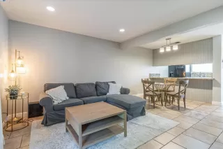 Photo #3: 41067408 Listing