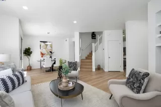 Photo #5: 41067472 Listing 