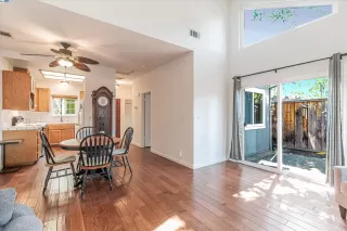 Photo #3: 41067588 Listing 