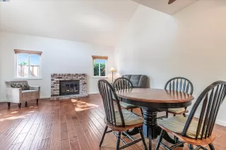 Photo #6: 41067588 Listing 