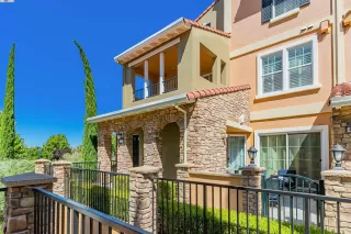 Photo #1: 41067589 Listing 