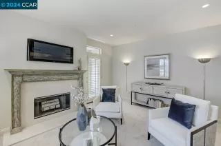 Photo #4: 41067639 Listing 