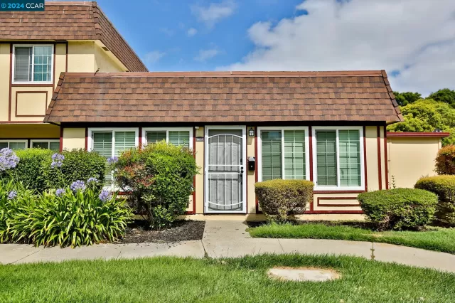 MLS: 41067655 Condo For Sale