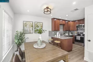 Photo #5: 41067655 Listing