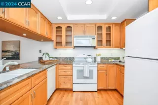 Photo #4: 41067679 Listing