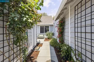 Photo #2: 41067691 Listing
