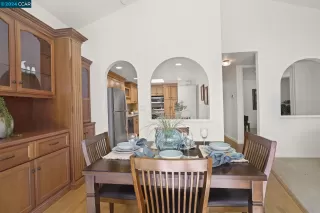 Photo #6: 41067760 Listing