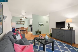 Photo #1: 41067943 Listing