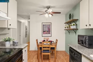 Photo #6: 41067943 Listing