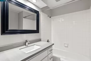 Photo #6: 41068037 Listing