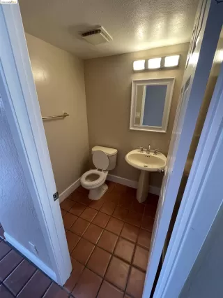 Photo #3: 41068056 Listing