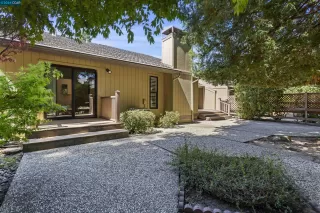 Photo #3: 41068111 Listing