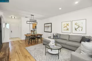 Photo #5: 41068152 Listing