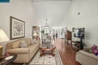 Photo #6: 41068281 Listing