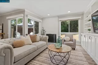 Photo #2: 41068292 Listing