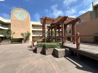 Photo #6: 41068312 Listing