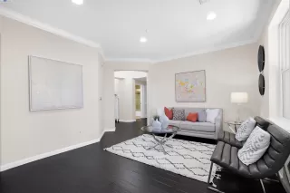 Photo #5: 41068330 Listing