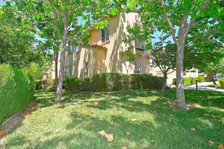 Photo #1: 41068407 Listing 