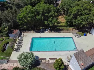 Photo #5: 41068474 Listing