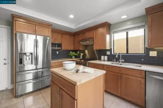 Photo #6: 41068593 Listing