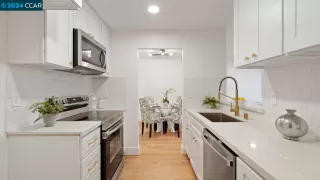 Photo #3: 41068604 Listing