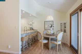 Photo #6: 41068614 Listing