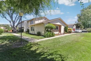 Photo #2: 41068628 Listing