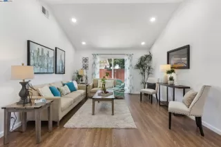 Photo #6: 41068628 Listing