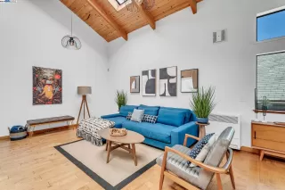 Photo #2: 41068642 Listing