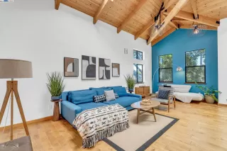 Photo #4: 41068642 Listing