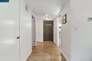 Photo #5: 41068700 Listing