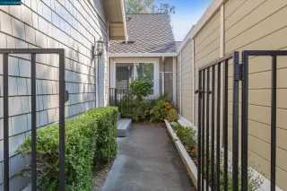 Photo #3: 41068704 Listing