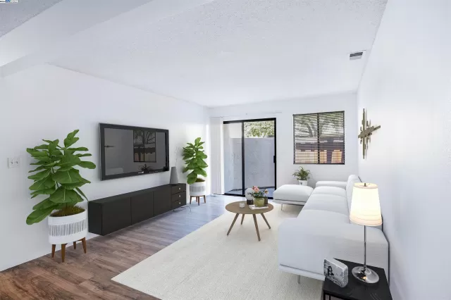 MLS: 41068719 Condo For Sale