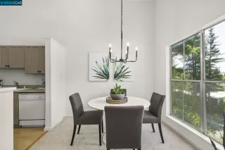 Photo #5: 41068728 Listing