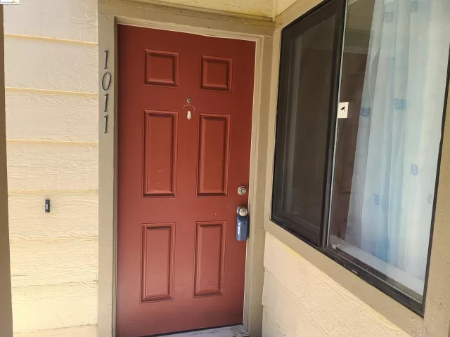 MLS: 41068739 Condo For Sale