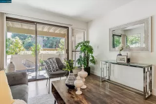 Photo #6: 41068773 Listing