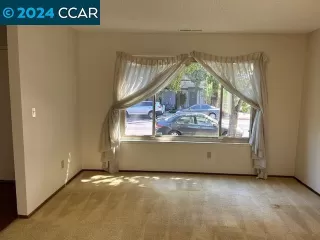 Photo #2: 41068777 Listing 