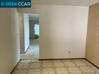 Photo #4: 41068777 Listing 